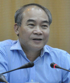 Thứ trưởng Bộ GD&ĐT: "Nếu để khuyên con tôi, tôi chỉ khuyên là dùng sách giáo khoa"