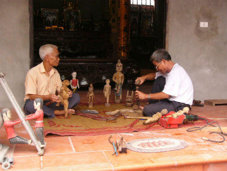 Danh hiệu nghệ nhân: Đừng phong tặng... rồi để đấy