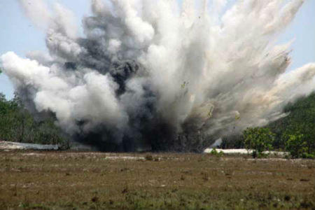 Nỗi đau bom mìn hậu chiến