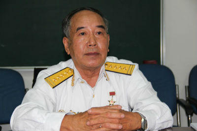 Gặp người Anh hùng ra quyết định cho tàu ủi đảo