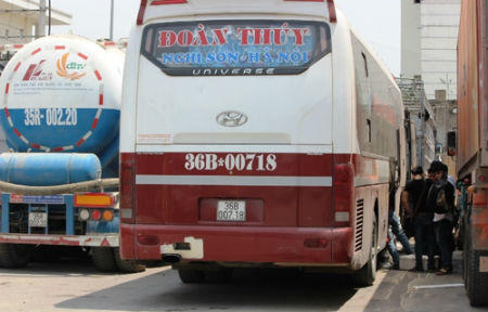 Xe giường nằm 42 chỗ, nhồi 111 khách