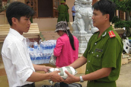 Người mở nẻo về