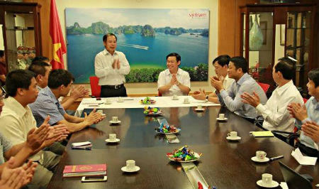 Trưởng Ban Kinh tế Trung ương thăm và làm việc tại Israel