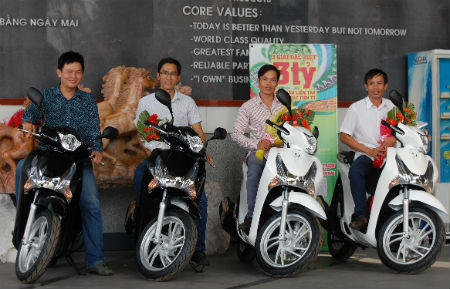 Trúng tiền tỷ và xe SH 125i khi uống Number 1