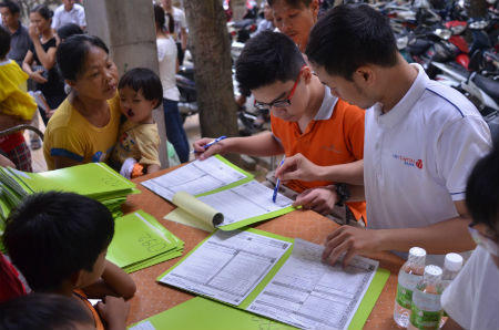 Mang lại nụ cười cho trẻ em bị dị tật khe hở môi hàm ếch
