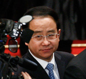 Trung Quốc: Thăng giáng minh bạch, quyết đấu tham nhũng