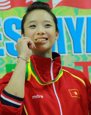 Những bất ngờ… đầu tiên về Hot girl Wushu Dương Thúy Vi