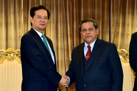 Thủ tướng hội kiến Chủ tịch Hạ viện Malaysia