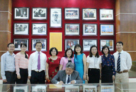 Khai trương Phòng Truyền thống ngành Tư pháp