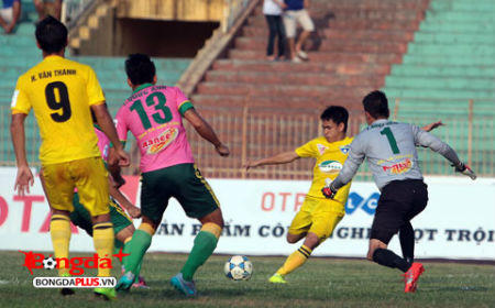 FLC Thanh Hóa lên đầu bảng xếp hạng V.League
