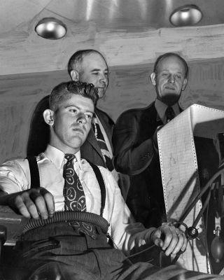 Ai đã giết Thuợc dược đen?