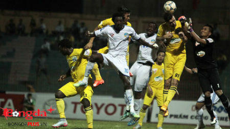 FLC Thanh Hóa sa thải thủ môn Vĩnh Lợi