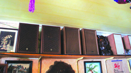 Trịnh Tuấn- người mê đắm âm thanh cổ