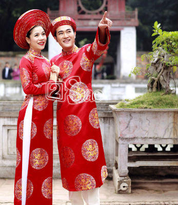 Loay hoay tìm quốc phục