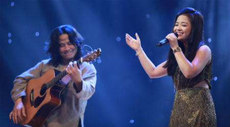 Thu Minh “bay” cùng Du ca Việt tại FLC Sầm Sơn