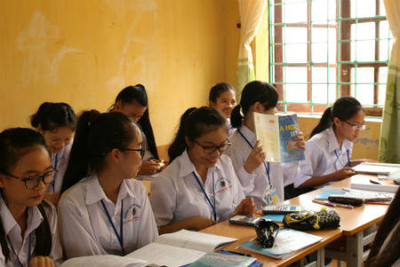 Nham Biền, chuyện riêng viết ở miền đất học