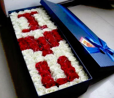 Hoa "không tuổi thọ" khuấy đảo thế giới quà tặng