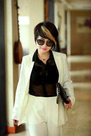 Giám đốc Salon Tóc Huyền Hương: “Có đam mê, cố gắng thì mới thành công”