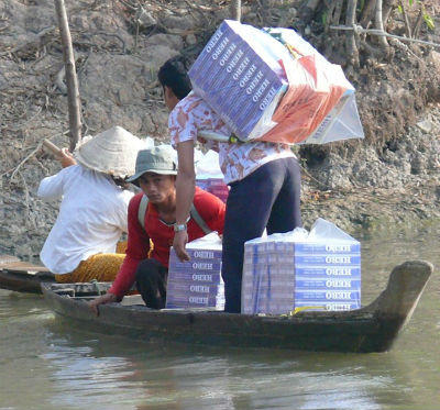 Điểm mới về hoạt động thương mại vùng biên: Buôn lậu khó lợi dụng?