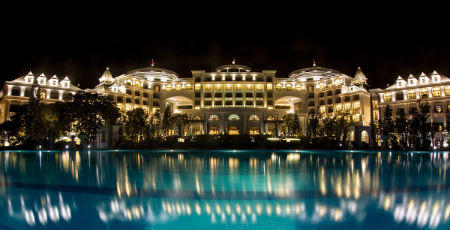 Vingroup đồng loạt khai trương hai khu nghỉ dưỡng 5 sao tại Hạ Long & Phú Quốc