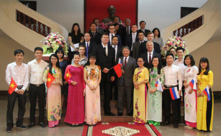 Việt Nam – LB Nga: Tăng cường hợp tác trong lĩnh vực pháp luật và tư pháp