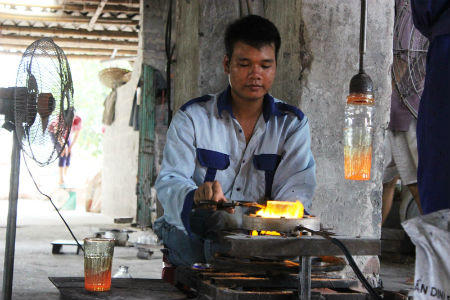 Nơi khởi nguồn chiếc cốc vại trứ danh đong bia hơi Hà Nội