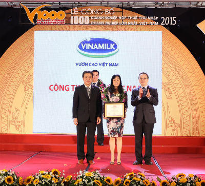 Vinamilk vươn lên vị trí số 1 trong Top 10 DN tư nhân lớn nhất Việt Nam