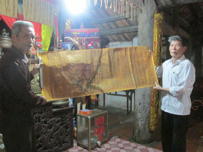 Những chuyện kỳ lạ quanh ngôi làng thờ thánh không đầu