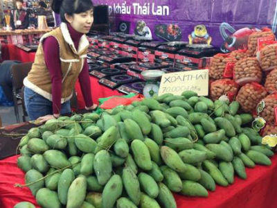 Ăn tết toàn hàng Thái
