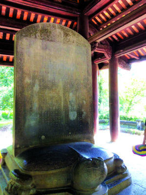 Bản hùng ca trên đá ở Lam Kinh