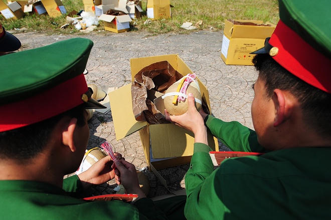 Trận địa pháo hoa lớn nhất đêm giao thừa ở Hà Nội