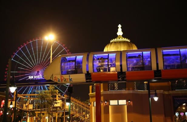 Lễ hội Hạt Ngọc Trời tưng bừng tại Asia Park