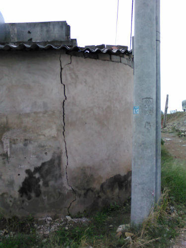 Đường nối cao tốc Cầu Giẽ - Ninh Bình: Ai vô cảm trước thiệt hại của dân?