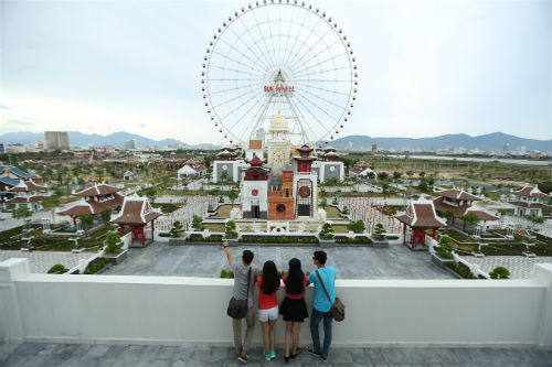 Asia Park giảm 50% giá vé cho phụ nữ nhân dịp 8/3