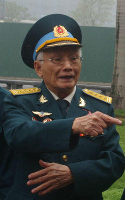 Nguyên Phó Tư lệnh Binh chủng Ra-đa: Không thể cố cấp phép hàng không bằng mọi giá