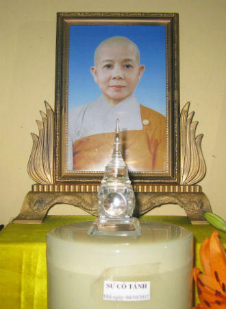 Phát hiện bất ngờ trong tro cốt một sư cô