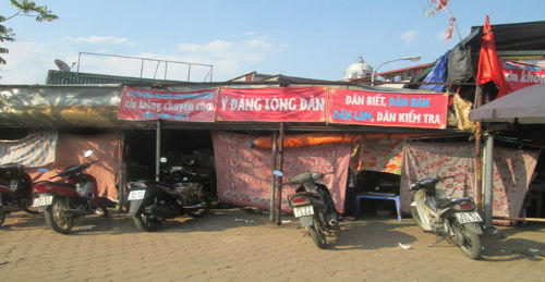 Lai Châu: Hơn 300 tiểu thương kêu cứu vì nguy cơ mất “miếng cơm“