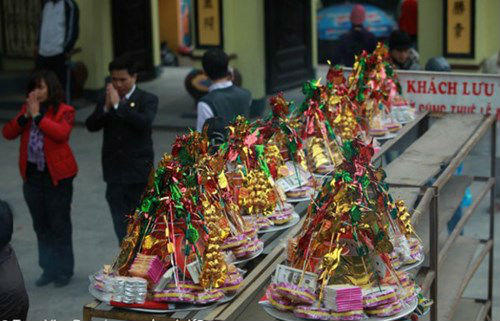 Không cấm sản xuất, hàng chục tỉ đồng vẫn 'hóa vàng' cùng vàng mã