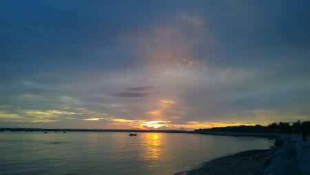 Ngày mới trên đảo tiền tiêu