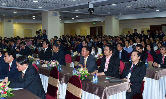 Thủ tướng gặp gỡ bà con kiều bào tại Nga