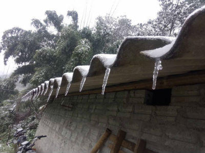 Nắng Hà Nội nhớ tuyết Sa Pa