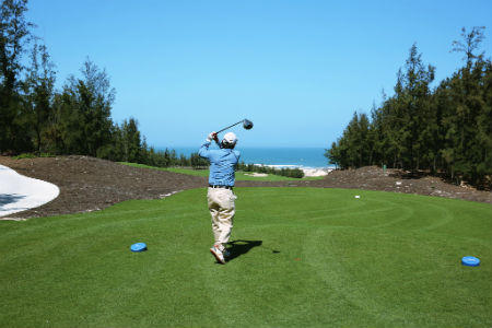 Khách hàng thích thú “Trải nghiệm thiên đường biển xanh FLC Quy Nhơn”