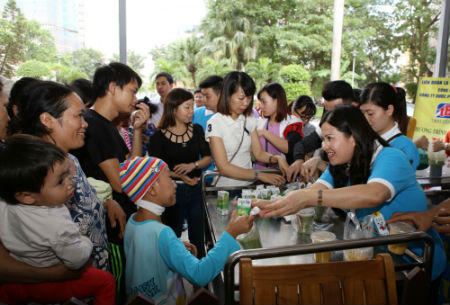 Dược phẩm Tâm Bình: Quan tâm đến thế hệ măng non đất nước