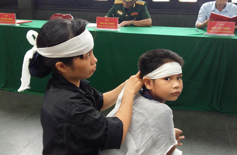 Người rơi nước mắt trời tuôn mưa tiễn biệt phi hành đoàn CASA-212