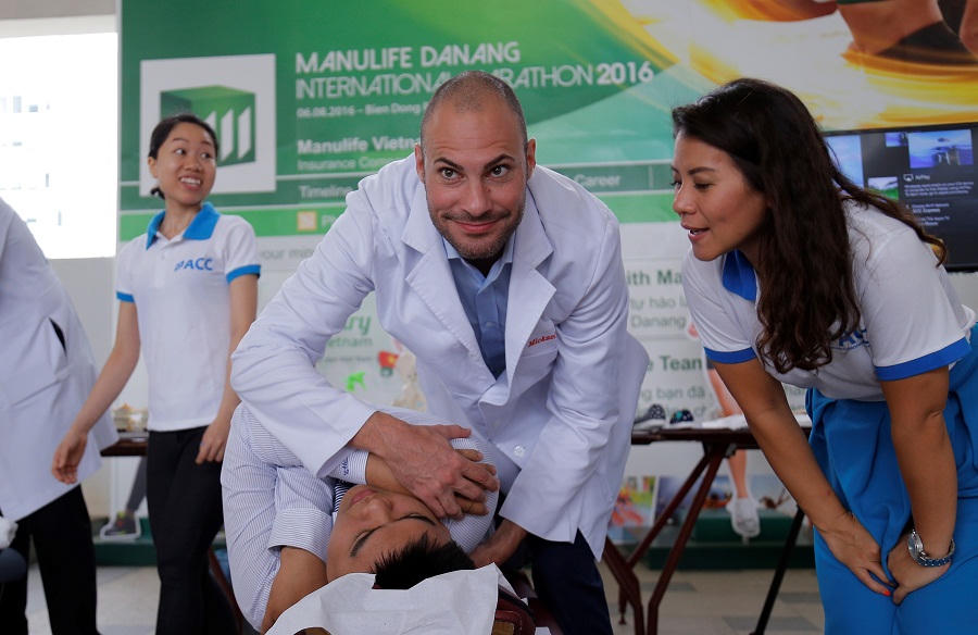 Manulife Việt Nam tiếp tục tổ chức hiến máu tình nguyện tại thành phố Hồ Chí Minh