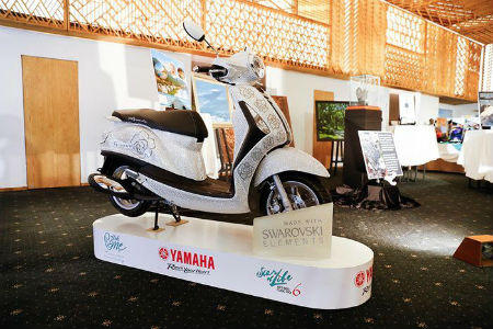 Hoa hậu Kim Nguyễn – Người đẹp luôn chiến thắng trong các phiên đấu giá từ thiện