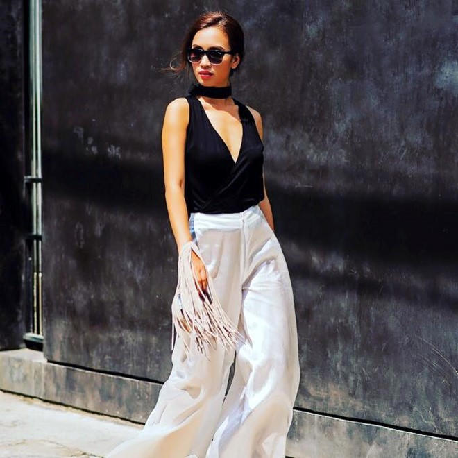 Mốt khăn lụa được sao Việt lăng xê cho mùa thu