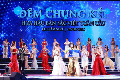 Toàn cảnh đêm Chung kết Hoa hậu bản sắc Việt toàn cầu 2016