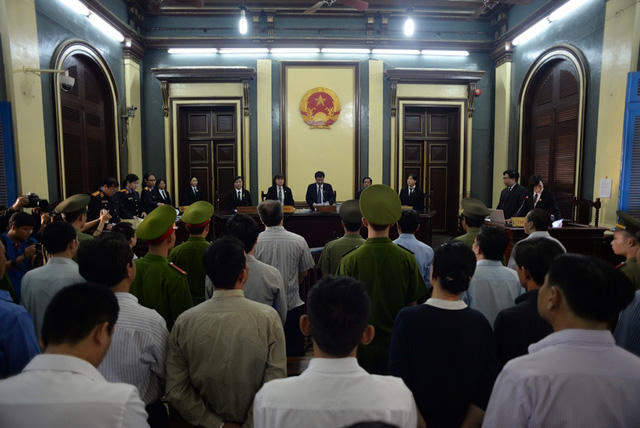 Đại án VNCB: 1 mét vuông đất, giá 2 tỷ đồng!