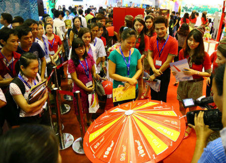 Vietjet dành tặng hơn 2,100 vé 0 đồng tại Hội chợ Du lịch quốc tế TP.HCM 2016